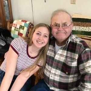 Meet your Posher, Maria